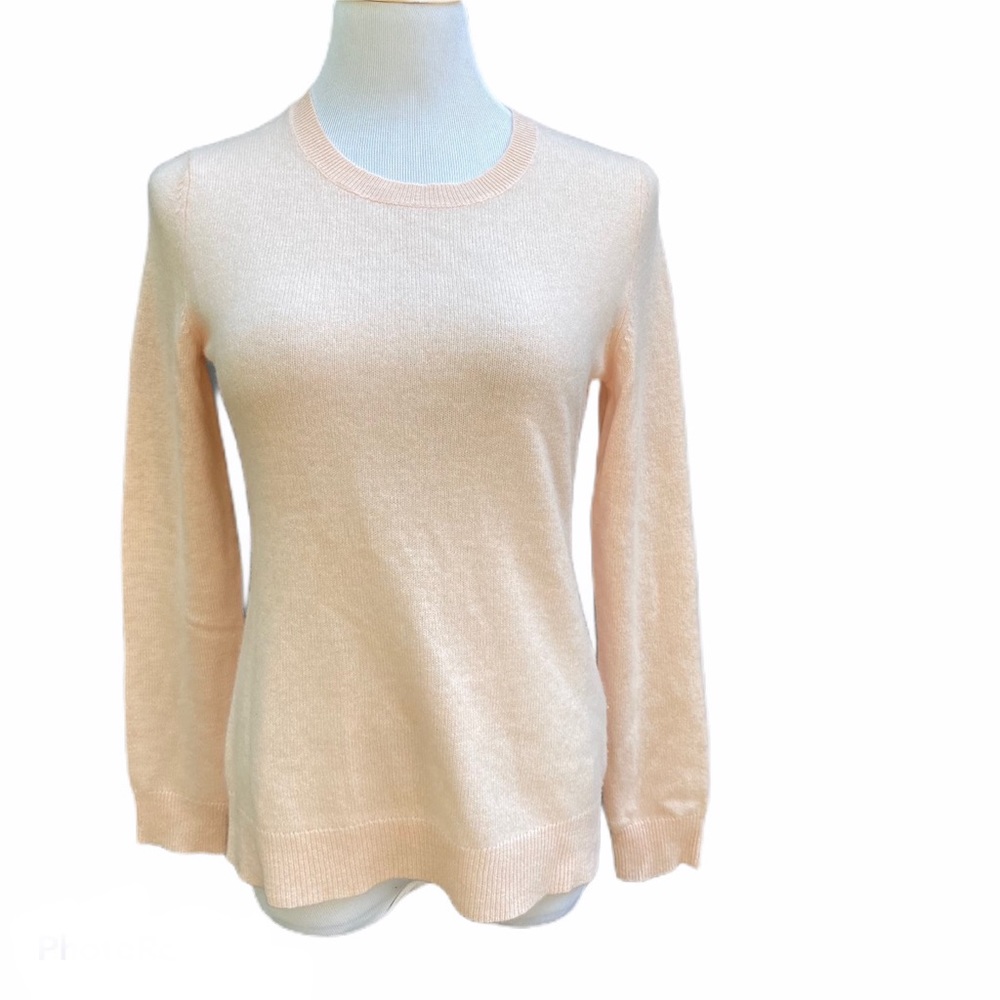 Lord and Taylor 100% Cashmere Crewneck Sweater